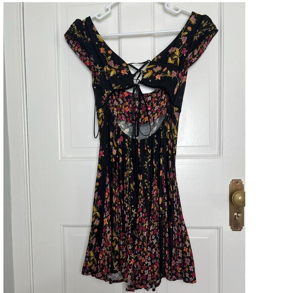 NEW Free People Women's XS Ponderosa Mini Dress Black Yellow Floral Open Back - Picture 5 of 15
